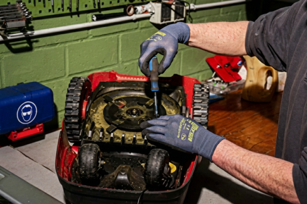 Inspektion Mähroboter