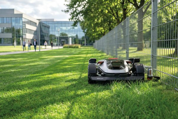 Mähroboter mit kantenschnitt